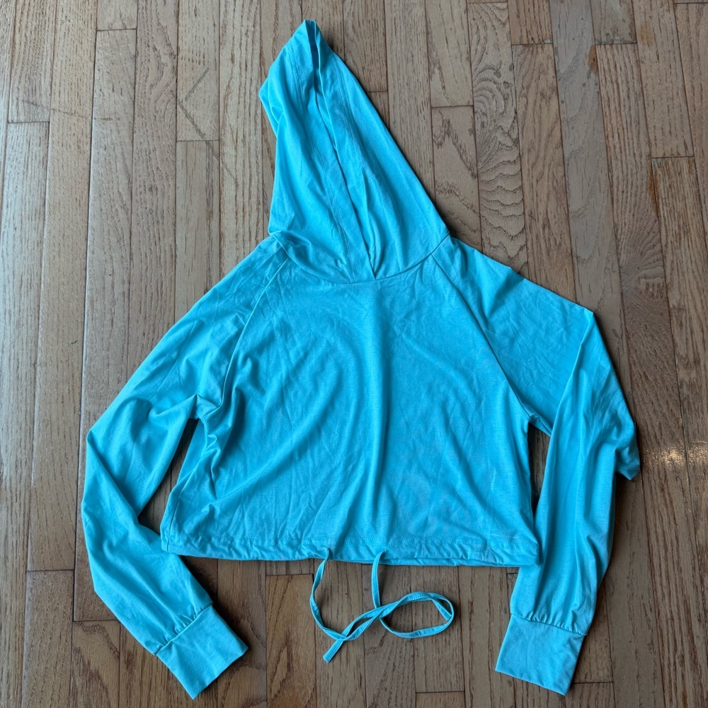 SHEIN Light Blue Cropped Hoodie
